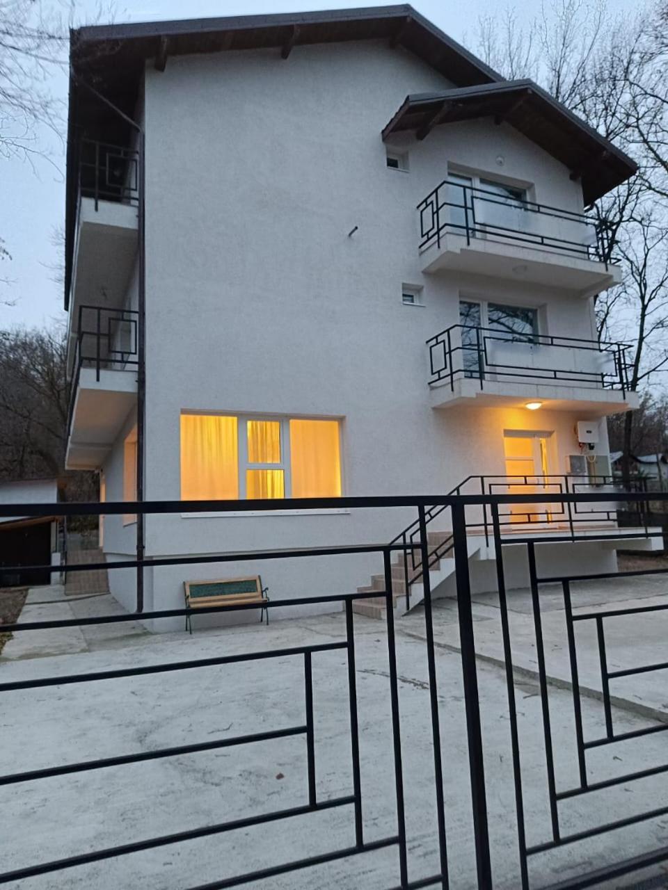 Hotel Viv Rosetti Iasi Exterior foto